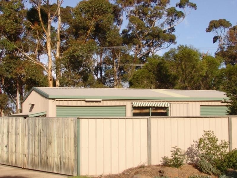 1 Lyall Drive, Werribee VIC 3030