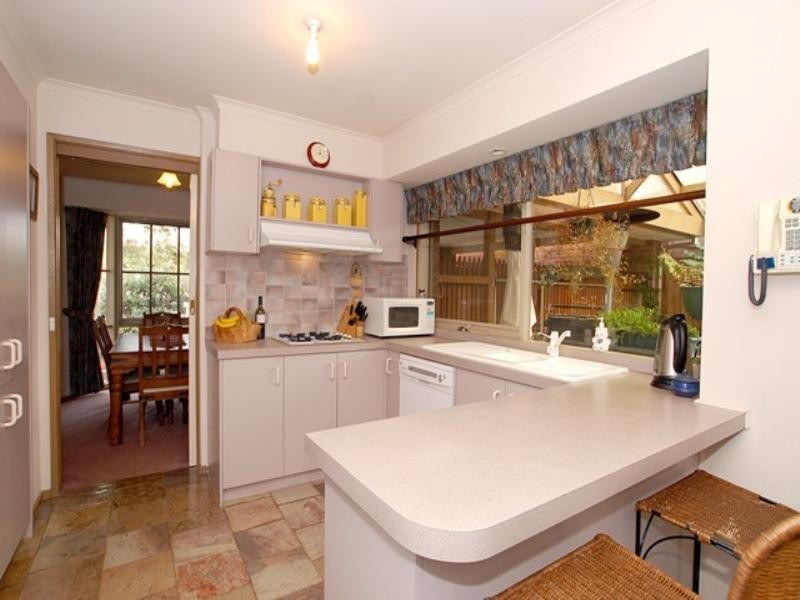 82 Grevillea Crescent, Hoppers Crossing VIC 3029