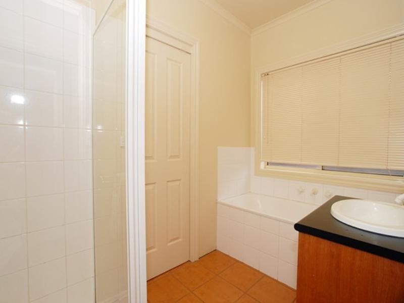 14 Cromwell Road, Werribee VIC 3030