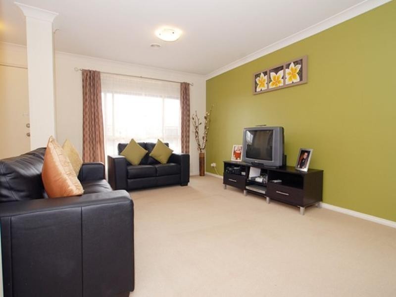 13 Mandarin Grove, Werribee VIC 3030