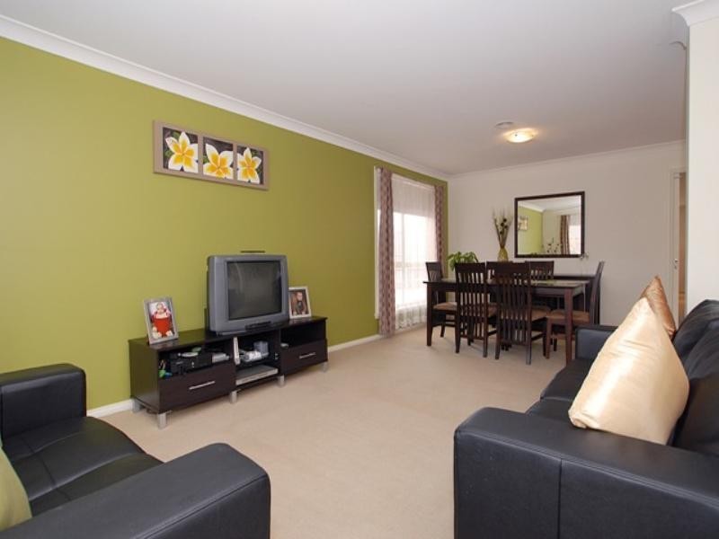 13 Mandarin Grove, Werribee VIC 3030