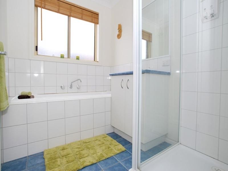 13 Mandarin Grove, Werribee VIC 3030