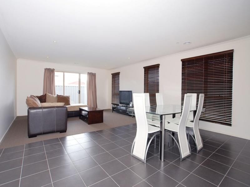 5 Hoddle Link, Wyndham Vale VIC 3024