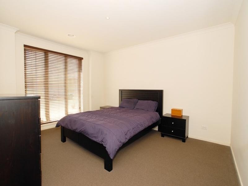 5 Hoddle Link, Wyndham Vale VIC 3024