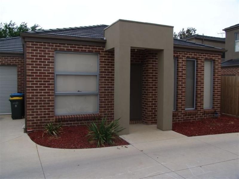 8/22 Stawell Street, Werribee VIC 3030