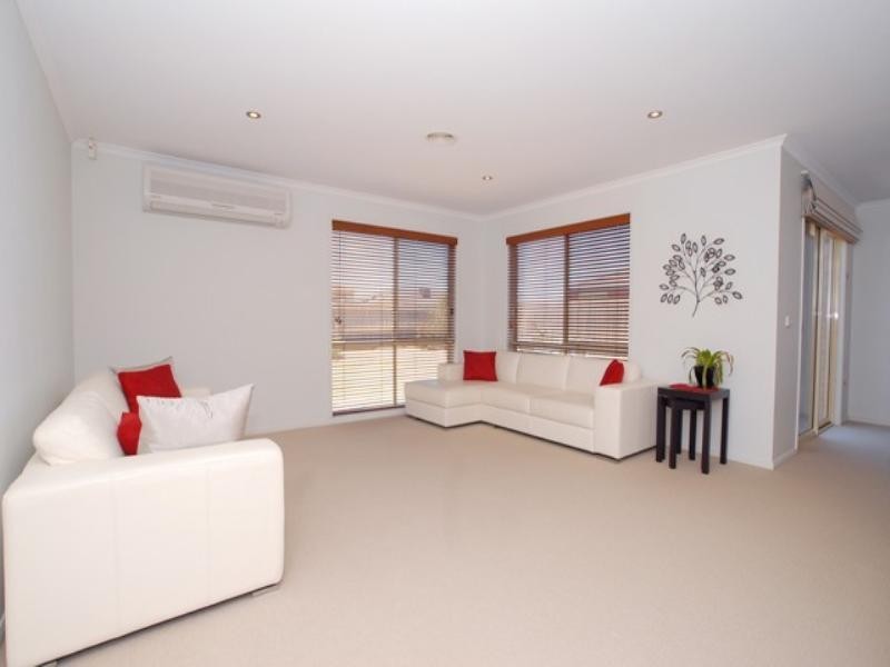 45 Minstrel Close, Wyndham Vale VIC 3024