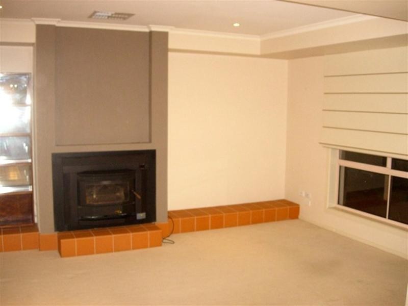 366 Hogans Road, Hoppers Crossing VIC 3029