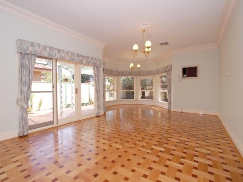 340 Heaths Road, Hoppers Crossing VIC 3029