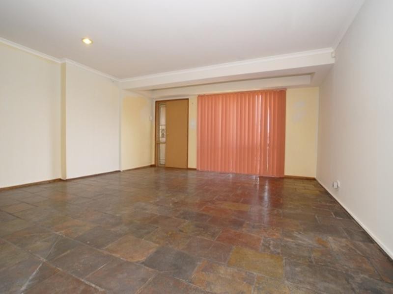 1 Whipbird Close, Werribee VIC 3030