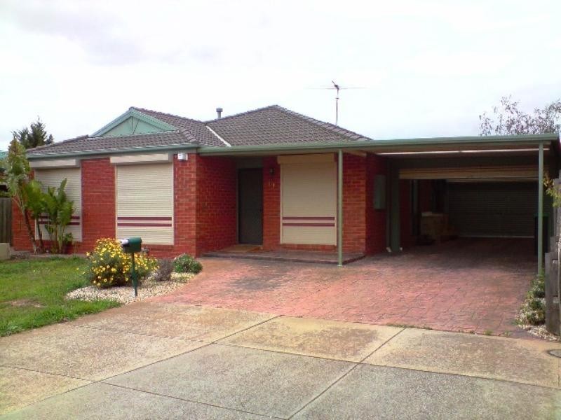 19 Manatee Close, Hoppers Crossing VIC 3029