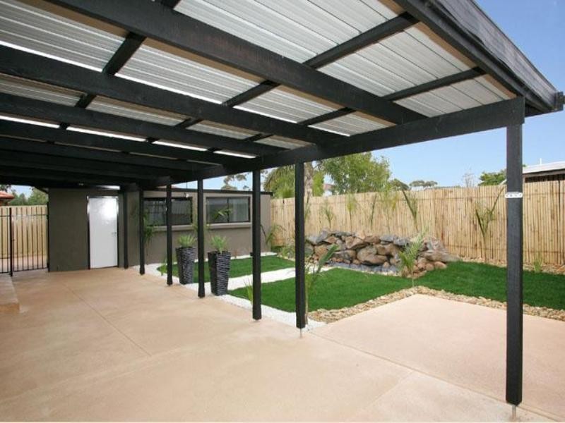 5 Glamorgan Avenue, Werribee VIC 3030