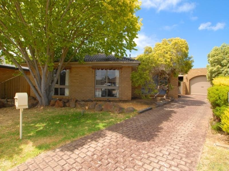 7 Karoola Court, Hoppers Crossing VIC 3029