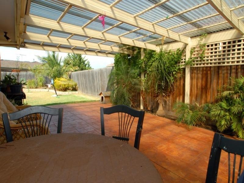 4 Oldtrack Place, Hoppers Crossing VIC 3029