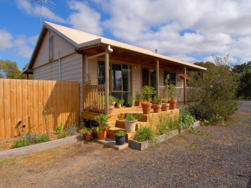 110 McLeans Road, Little River VIC 3211