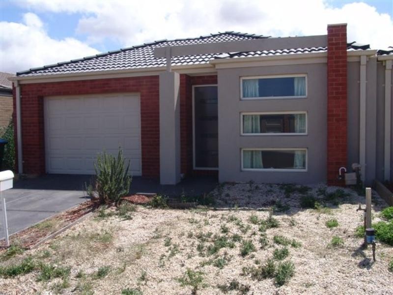 1/10 Craig Close, Truganina VIC 3029