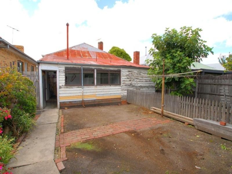 36 Empress Avenue, Kingsville VIC 3012