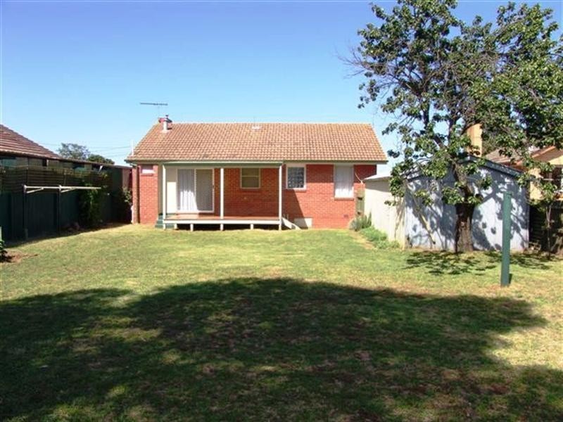 20 Vincent Crescent, Werribee VIC 3030