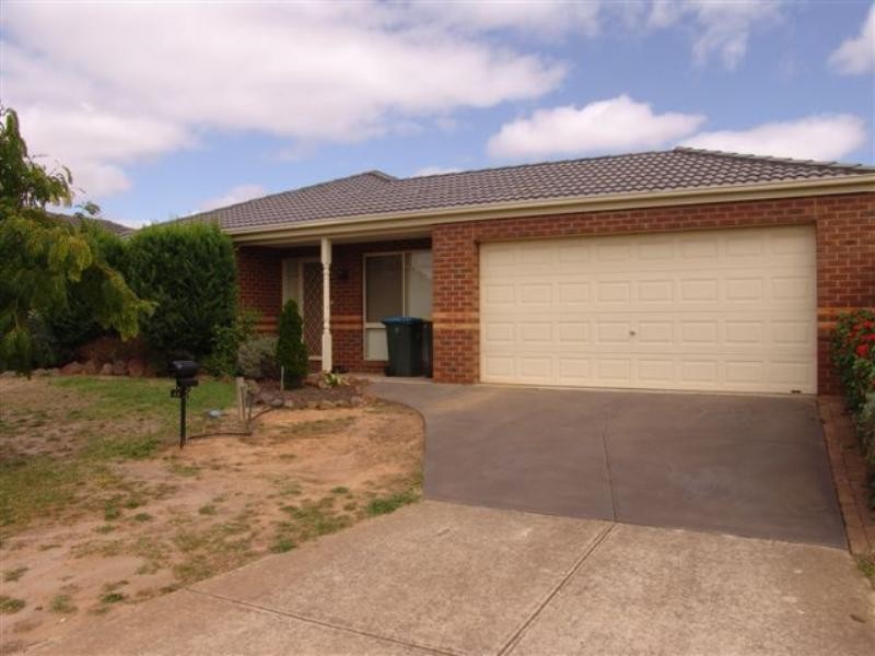 49 Tracey Street, Werribee VIC 3030