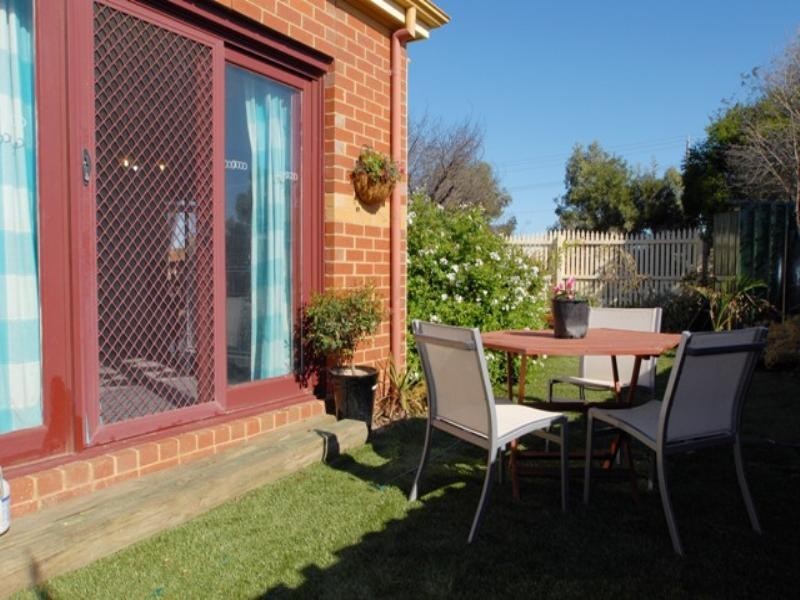 1 Doris Drive, Hoppers Crossing VIC 3029