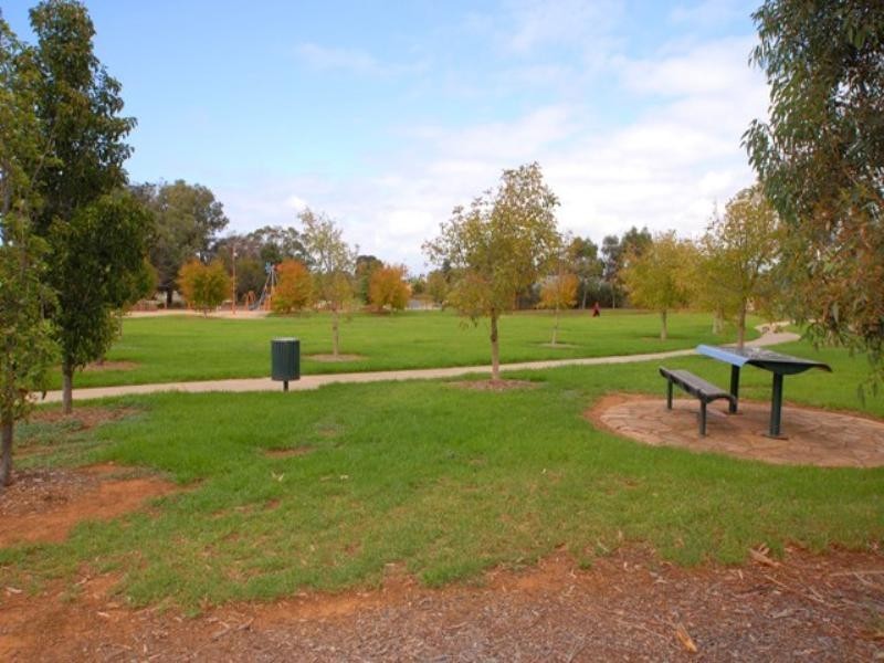 41 Conquest Drive, Werribee VIC 3030