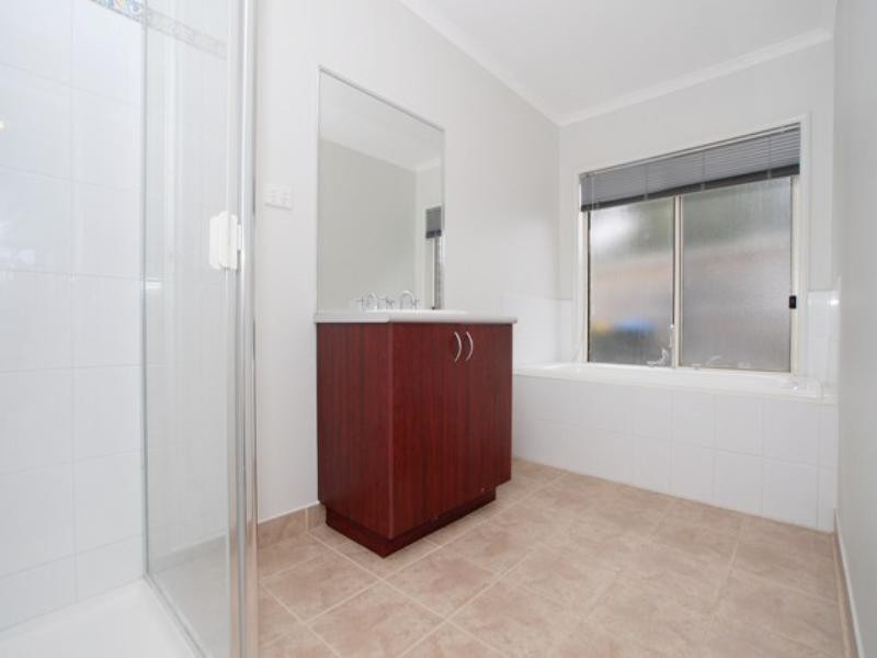 41 Conquest Drive, Werribee VIC 3030