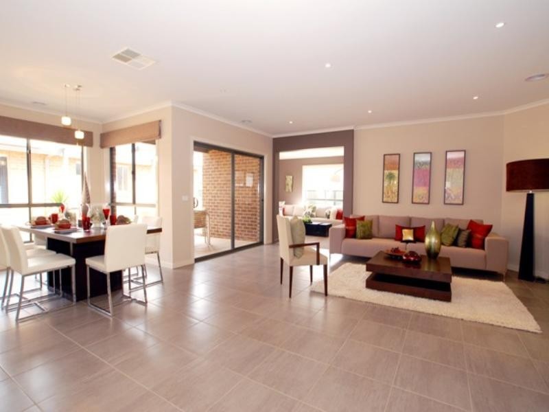 24 Hummingbird Boulevard, Tarneit VIC 3029