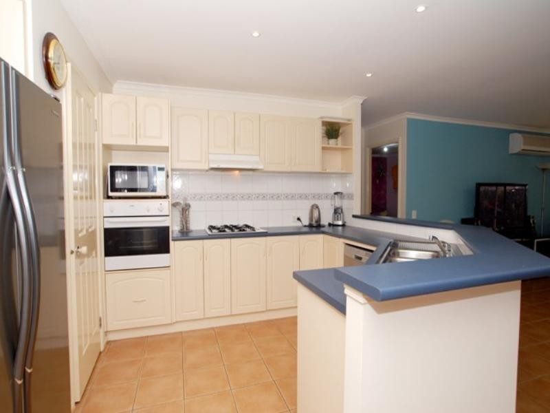 6 Woodhall Place, Tarneit VIC 3029