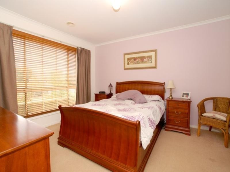 6 Woodhall Place, Tarneit VIC 3029