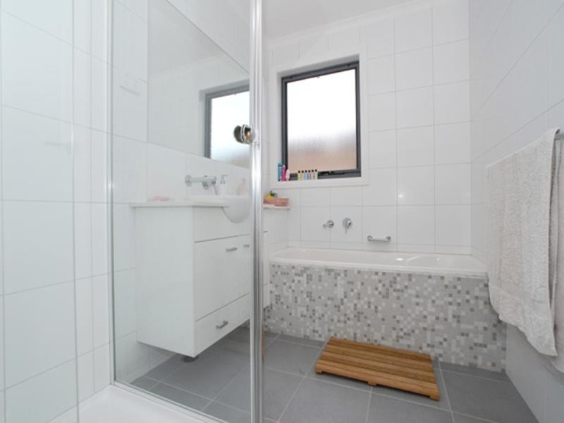 8 Cootamundra Court, Werribee VIC 3030