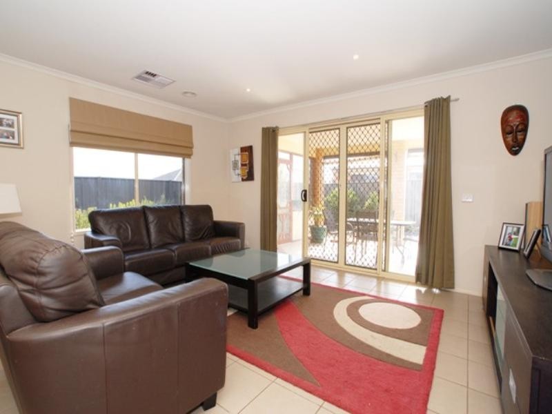 10 Amadeus Street, Wyndham Vale VIC 3024