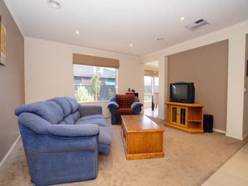 10 Amadeus Street, Wyndham Vale VIC 3024