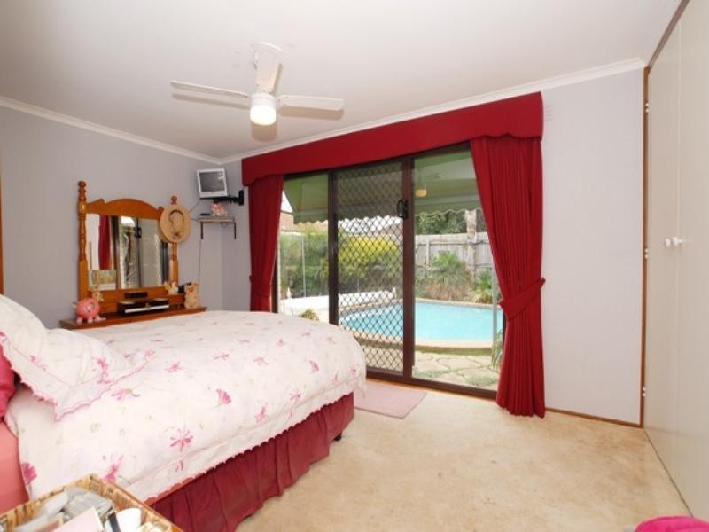 3 Pleasant Place, Wyndham Vale VIC 3024