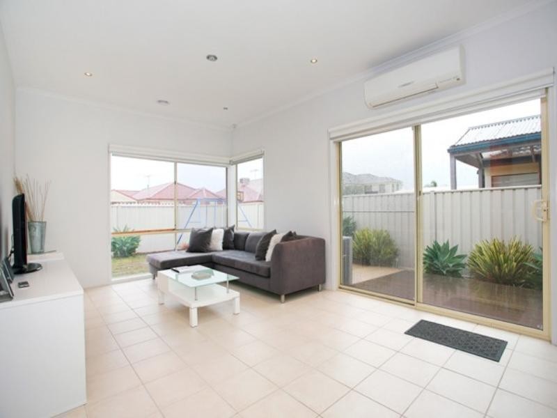 12 Woodhall Place, Tarneit VIC 3029