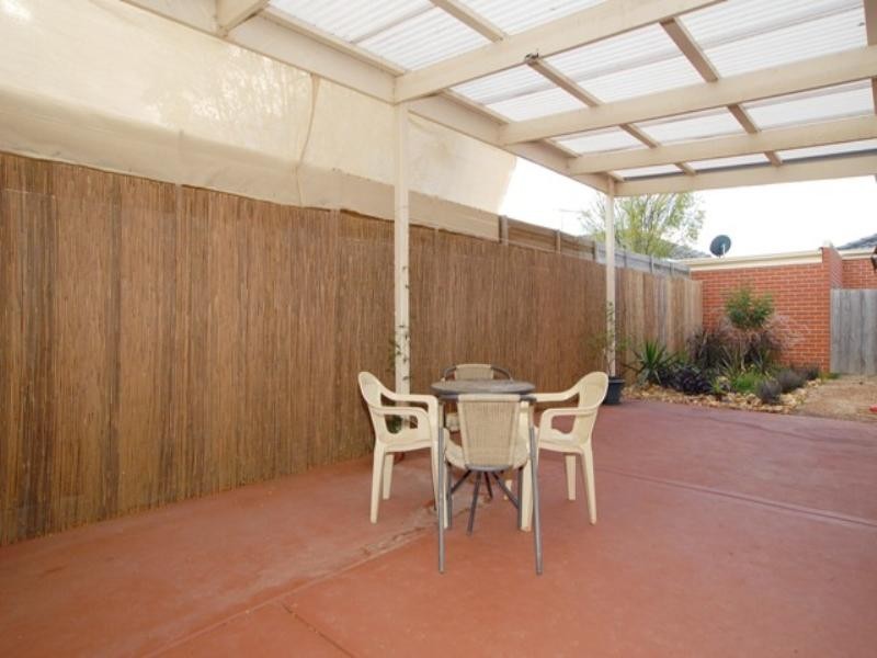 24/52 Latham Street, Werribee VIC 3030