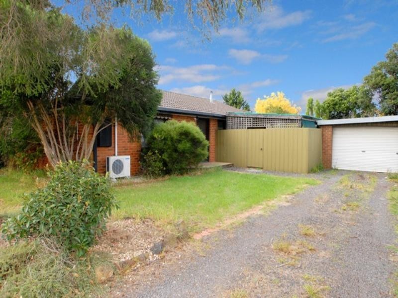 8 Kramer Street, Werribee VIC 3030