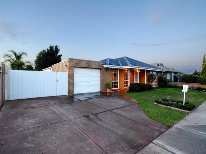 7 Hakea Court, Altona Meadows VIC 3028