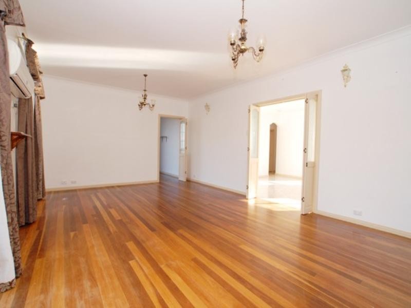 12 Mouyong Road, Little River VIC 3211