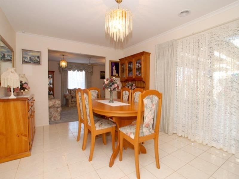 99 Walls Road, Werribee VIC 3030