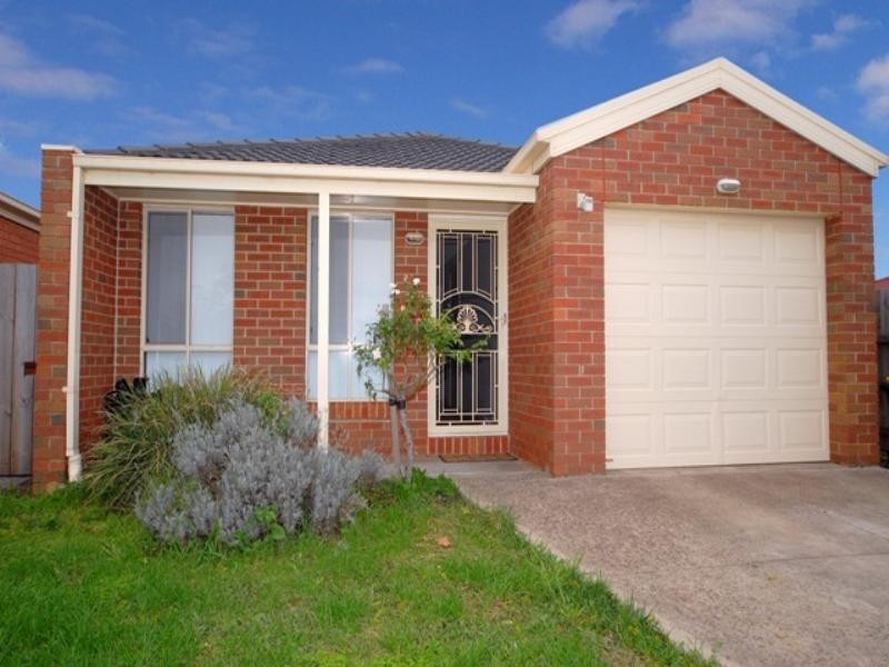 7 Emerald Terrace, Werribee VIC 3030