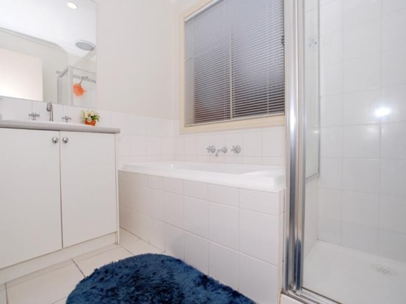 7 Emerald Terrace, Werribee VIC 3030