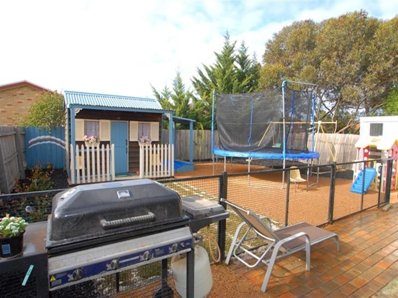 33 Tigris Close, Werribee VIC 3030