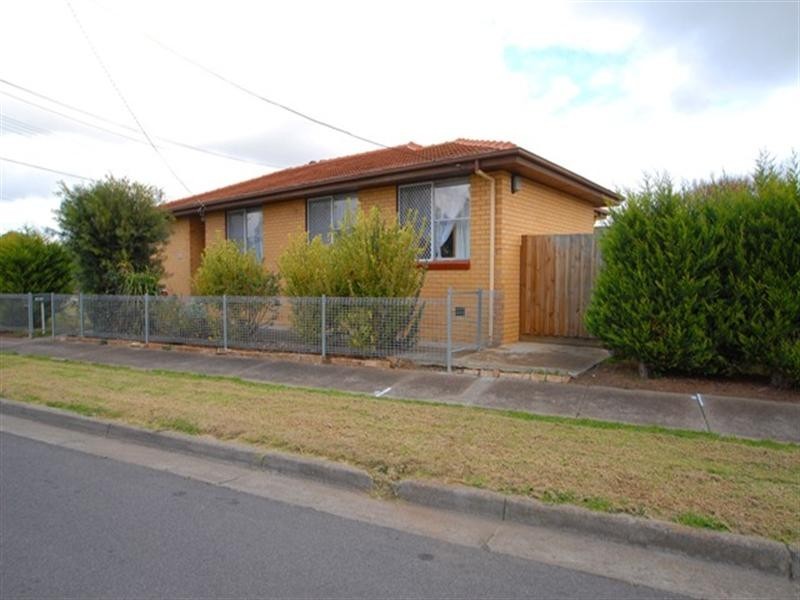 9 Richmond Crescent, Werribee VIC 3030