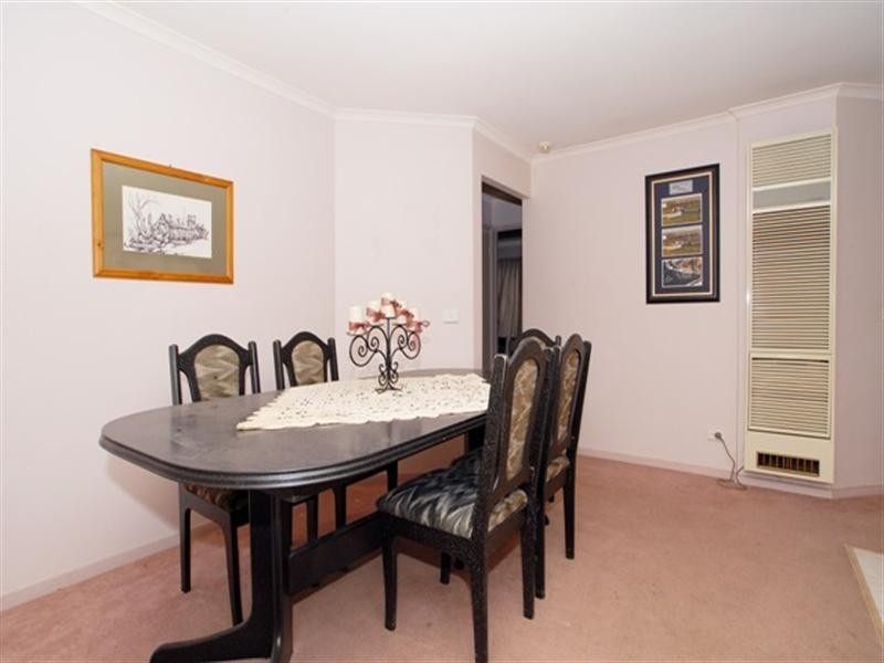 17 Alsace Avenue, Hoppers Crossing VIC 3029