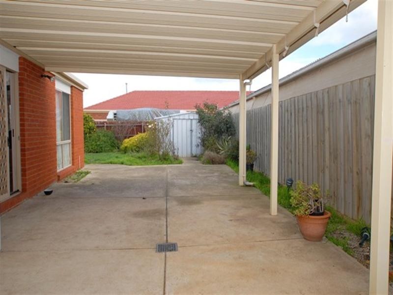 17 Alsace Avenue, Hoppers Crossing VIC 3029