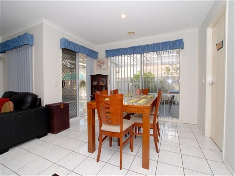 38 Lynbridge Crescent, Tarneit VIC 3029