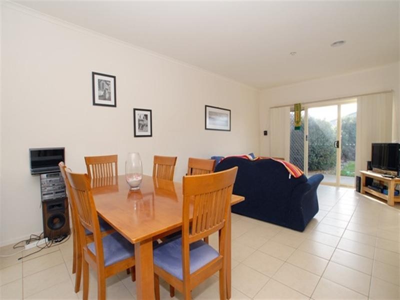 25 Almond Close, Werribee VIC 3030