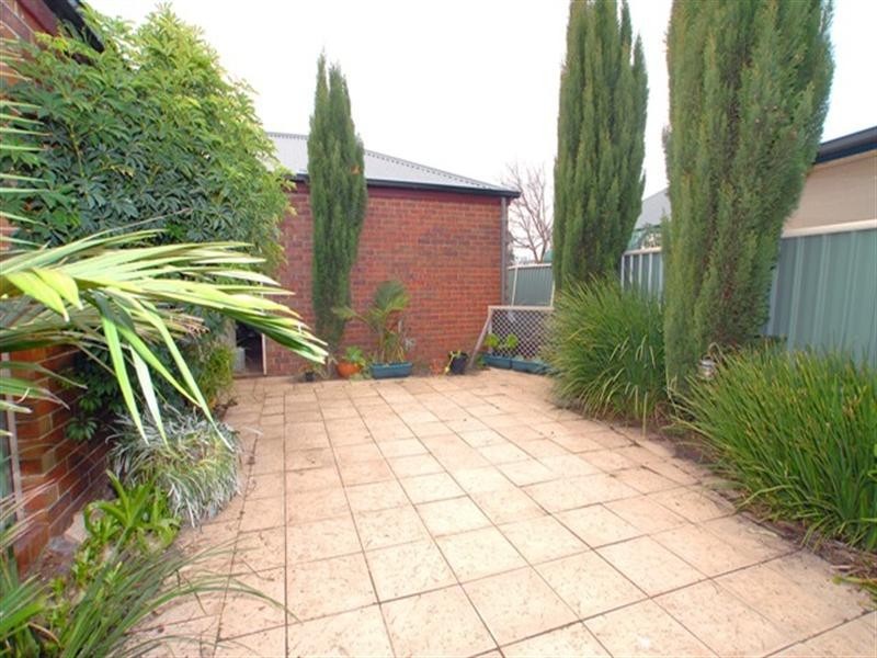 2 Chelsea Close, Wyndham Vale VIC 3024