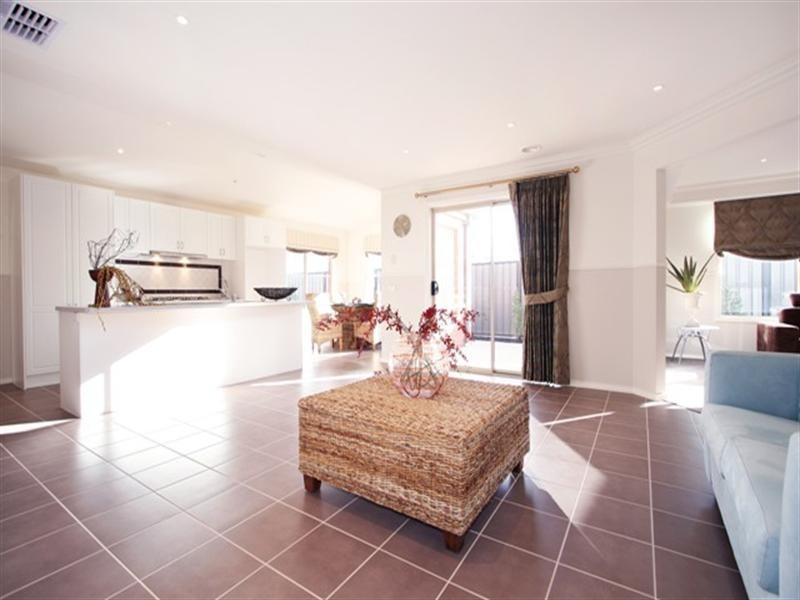 16 Balladong Crescent, Tarneit VIC 3029