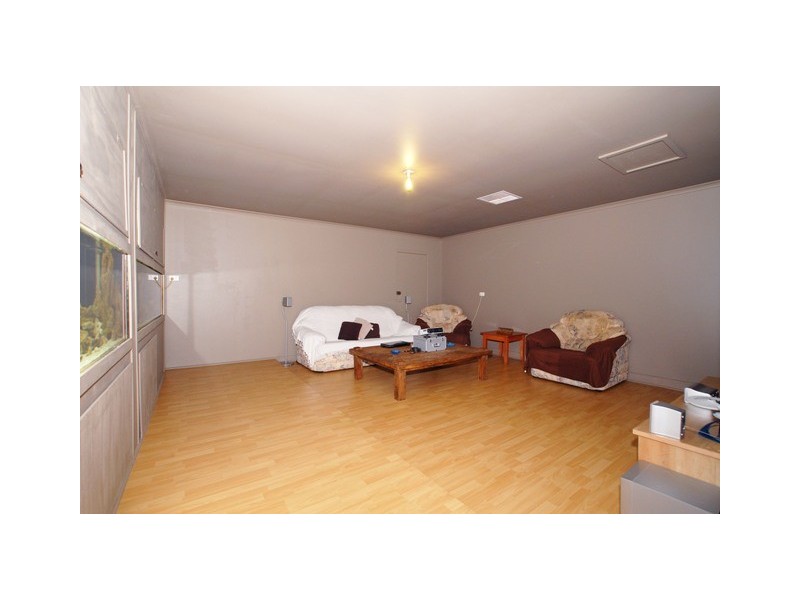 25 Castleton Avenue, Tarneit VIC 3029