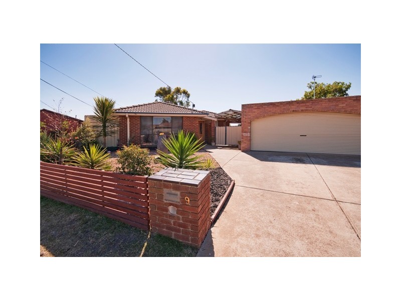 9 Quamby Court, Werribee VIC 3030